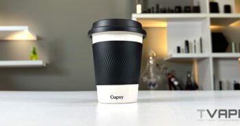Revue de Puffco Cupsy : Une Pipe à Eau Discrète pour les Amateurs d’Herbe Sèche
