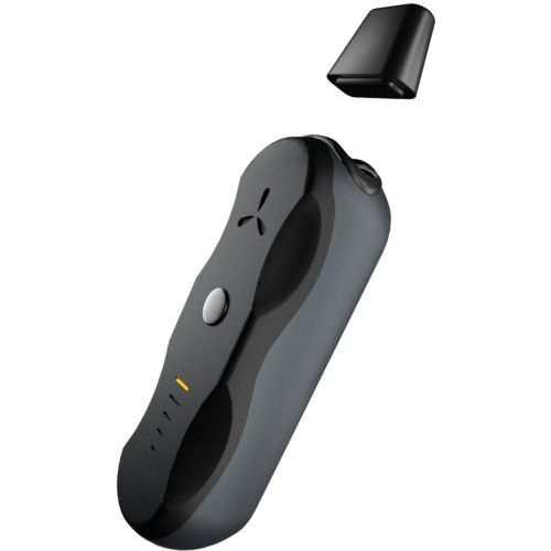 AirVape XS Go avec embout retiré, zone de remplissage et connexion magnétique visibles.