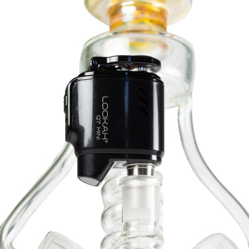 Q7 Mini par Lookah connecté à une pièce d'eau