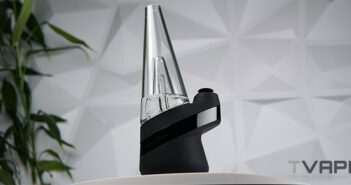 Revue du New Puffco Peak E Rig : Vaut-il la peine d&rsquo;attendre 6 ans ?