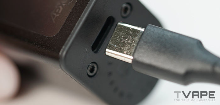 Chargement USB-C du Pulsar APX Wax V3