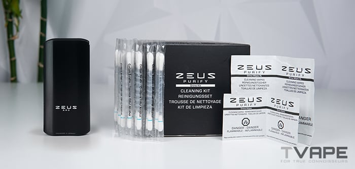Zeus Arc S2 avec ses accessoires de nettoyage